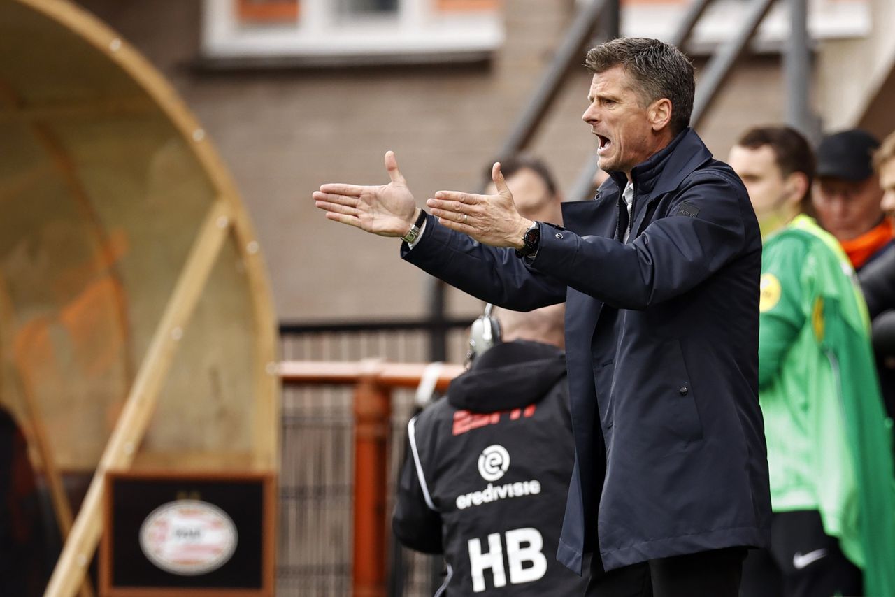 Complete technische staf FC Volendam stapt op na ontslag voorzitter Jan Smit en zijn bestuur 