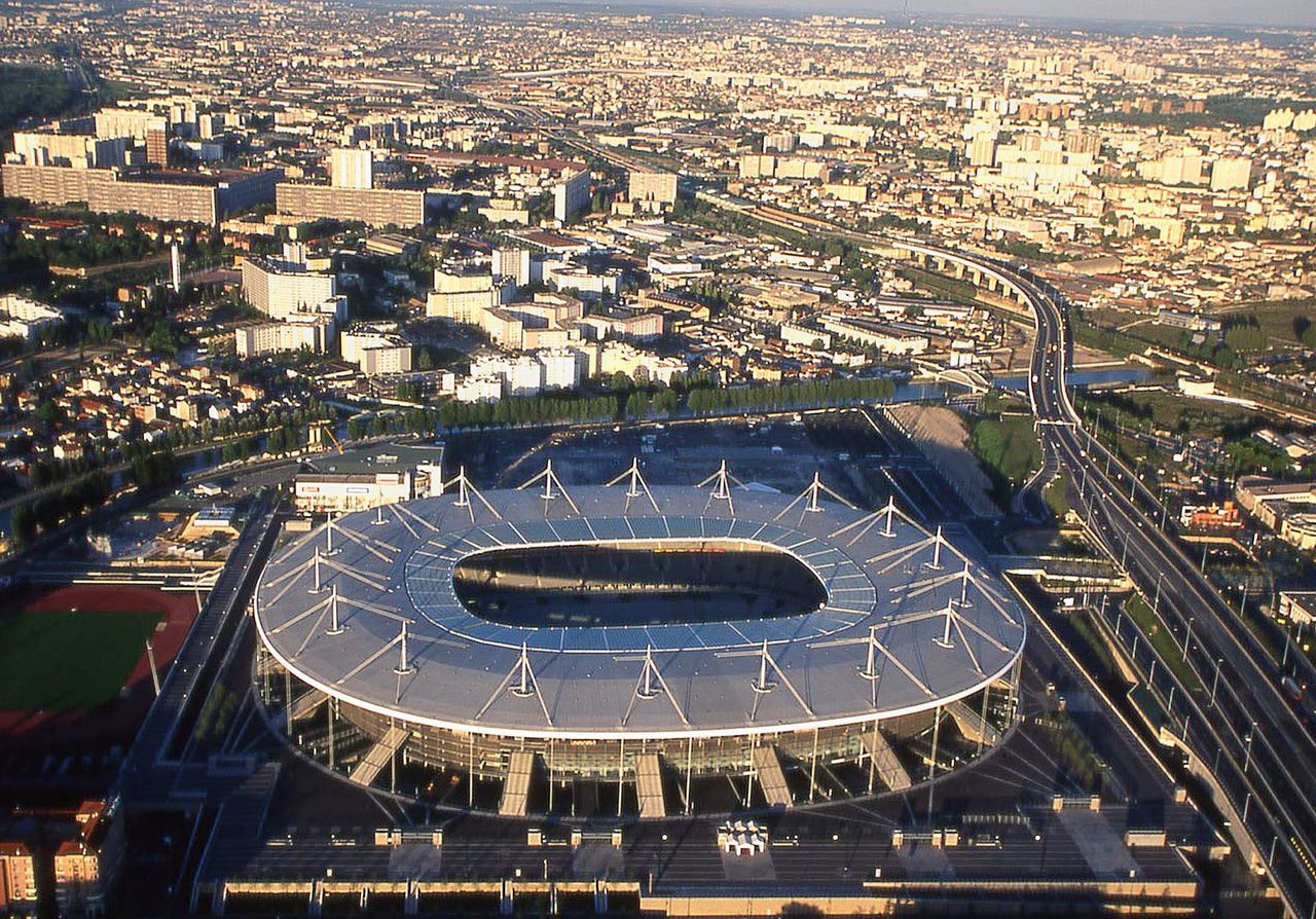 In sportstadion Stade de France worden straks 10.000 mensen per dag