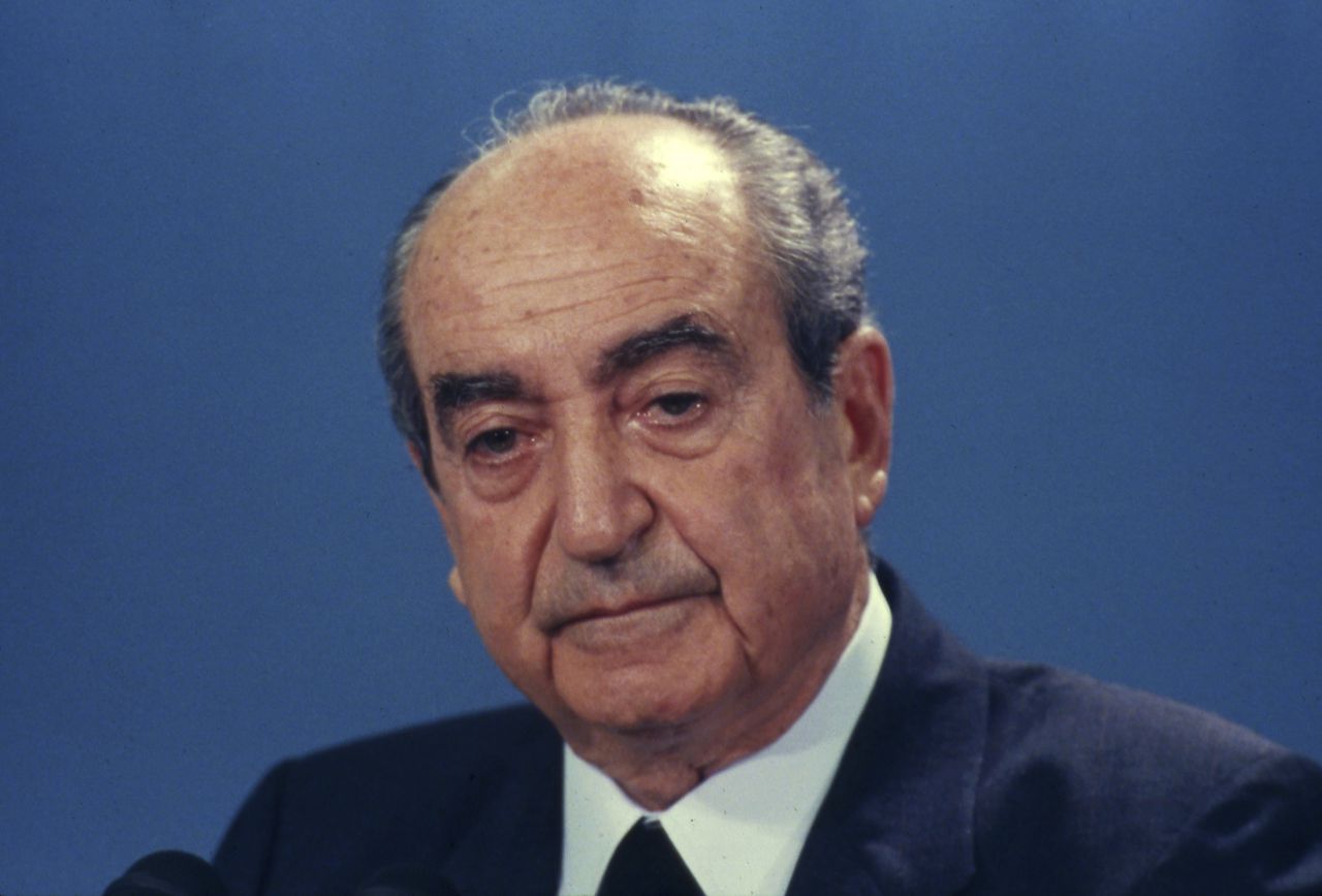 Constantine Mitsotakis tijdens een speech in 1990.