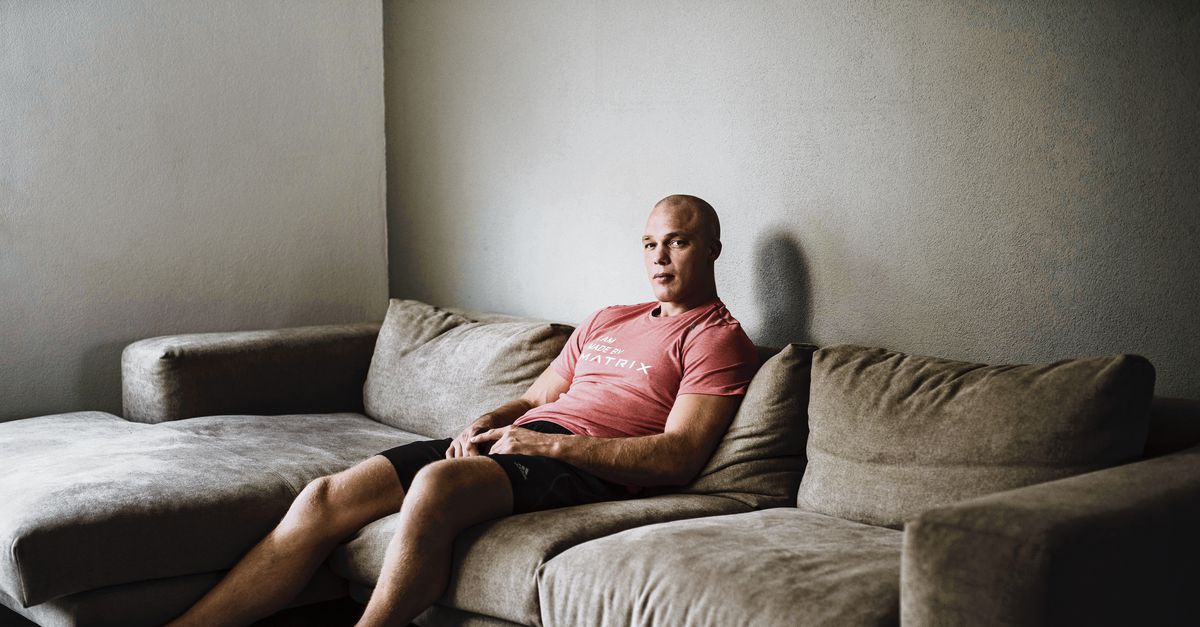 Alleen Met Goud Kon Ik Slagen In Dit Leven Nrc