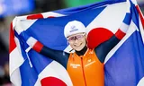 Marijke Groenewoud uit Grou na het winnen van de massastart bij de vrouwen