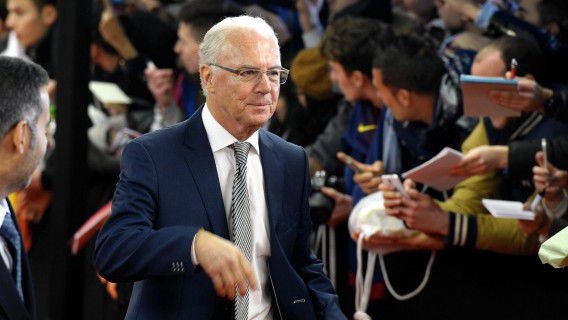 Franz Beckenbauer wil nu toch de vragen van de FIFA gaan beantwoorden over de toewijzing van het WK in 2022 aan Qatar.