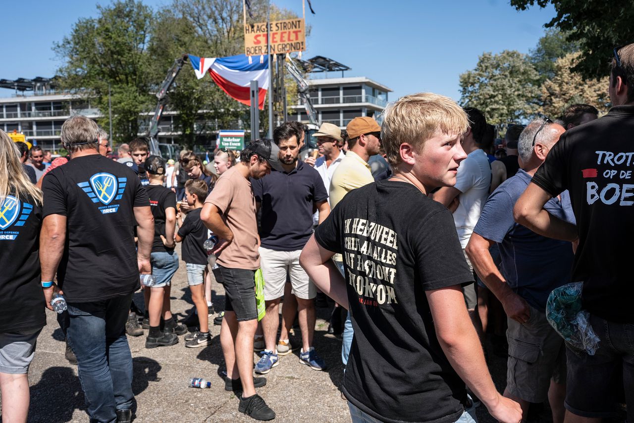 Music Silenced at Dutch Farmers' Protest After Highway Accident News