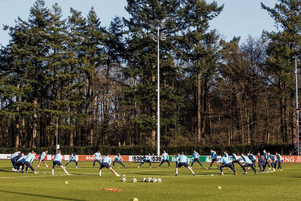 Koeman Bant Het Rumoer Rond Oranje Nrc