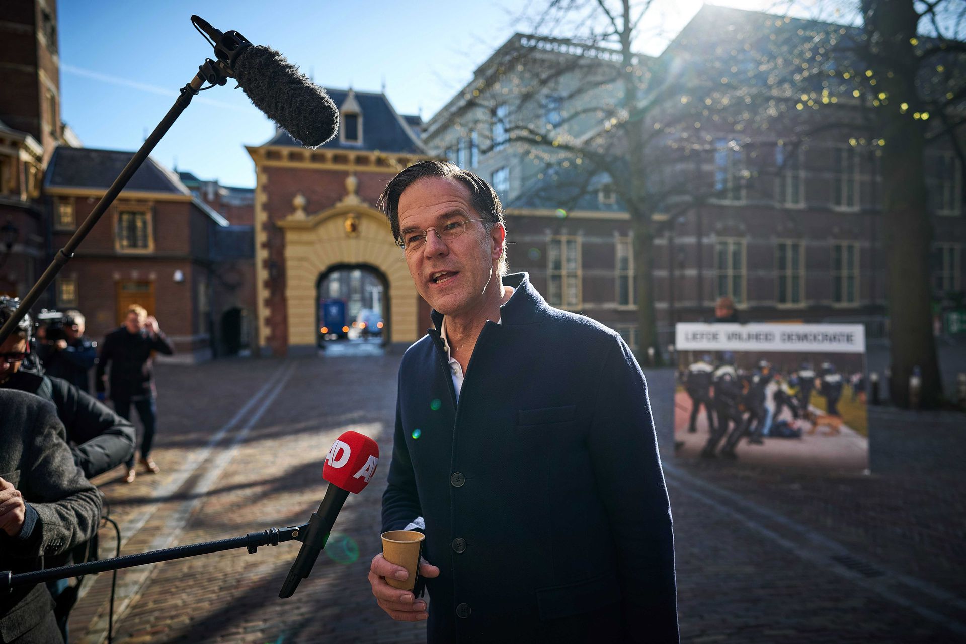 Geheime notulen ministerraad over Toeslagenaffaire worden openbaar - NRC