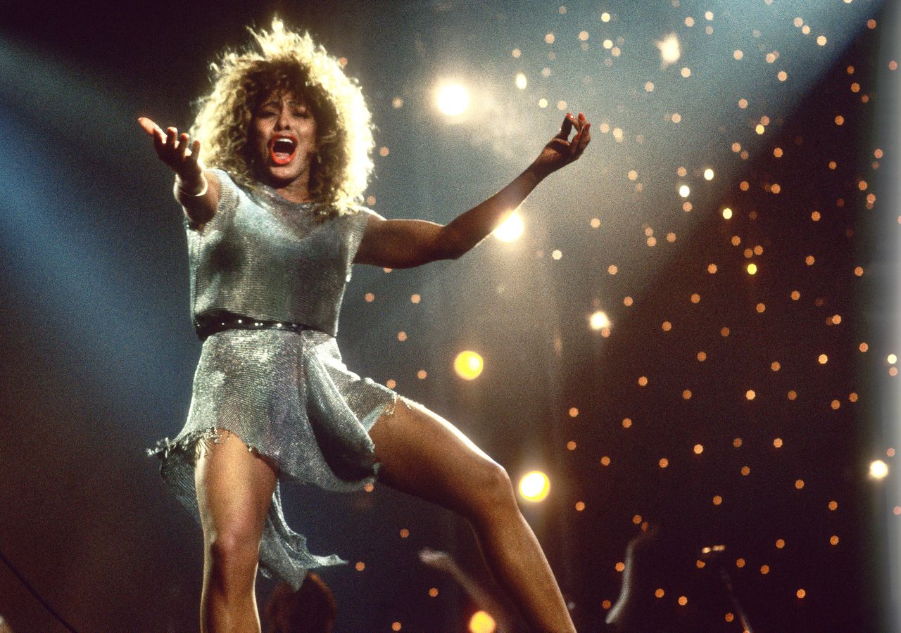 Tina Turner tijdens een optreden in Rotterdam in 1990