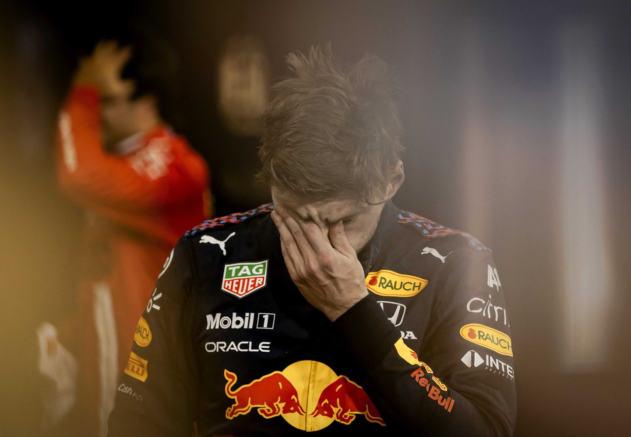 Max Verstappen na het winnen van het wereldkampioenschap Formule 1.