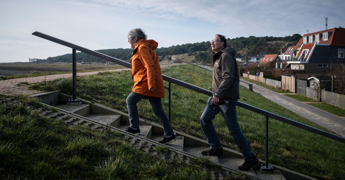 Vergrijzing op de Wadden: hoe regel je de zorg voor ouderen op Vlieland? ‘Hier kijkt men naar elkaar om’