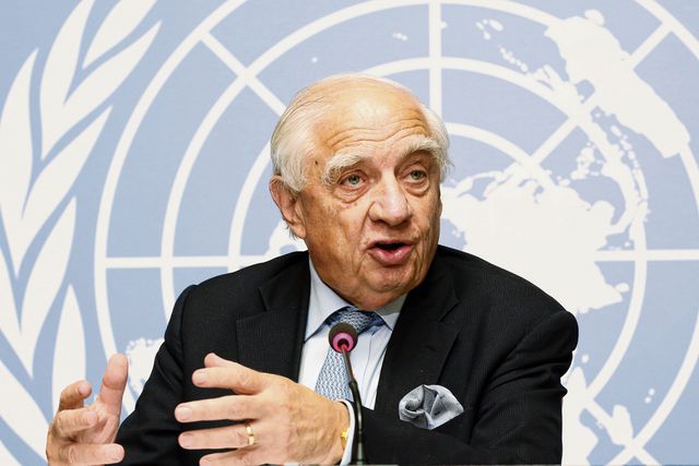 Oud-voorzitter Wereldhandelsorganisatie Peter Sutherland ...