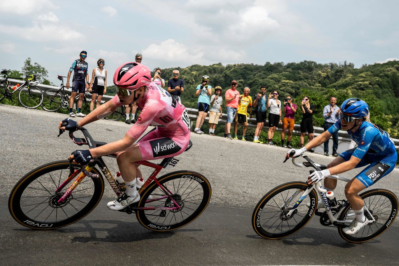 Vollering Snatches Giro d'Italia Victory in Dramatic Final Stage Upset