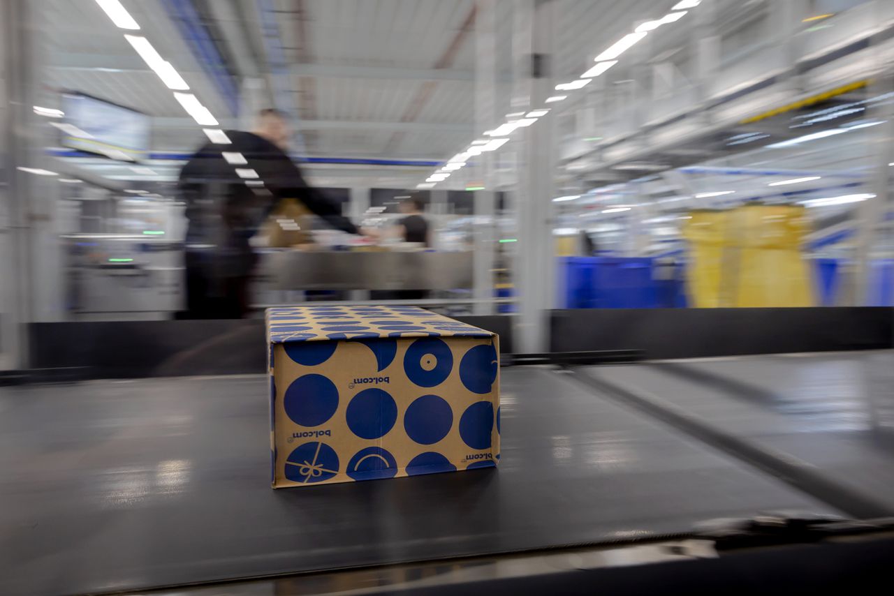 Image for the article: Niet alleen de Bijenkorf, maar ook Bol getroffen door cyberaanval bij CEVA Logistics 