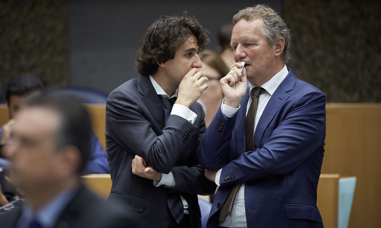 Jesse Klaver volgt Bram van Ojik op als politiek leider ...