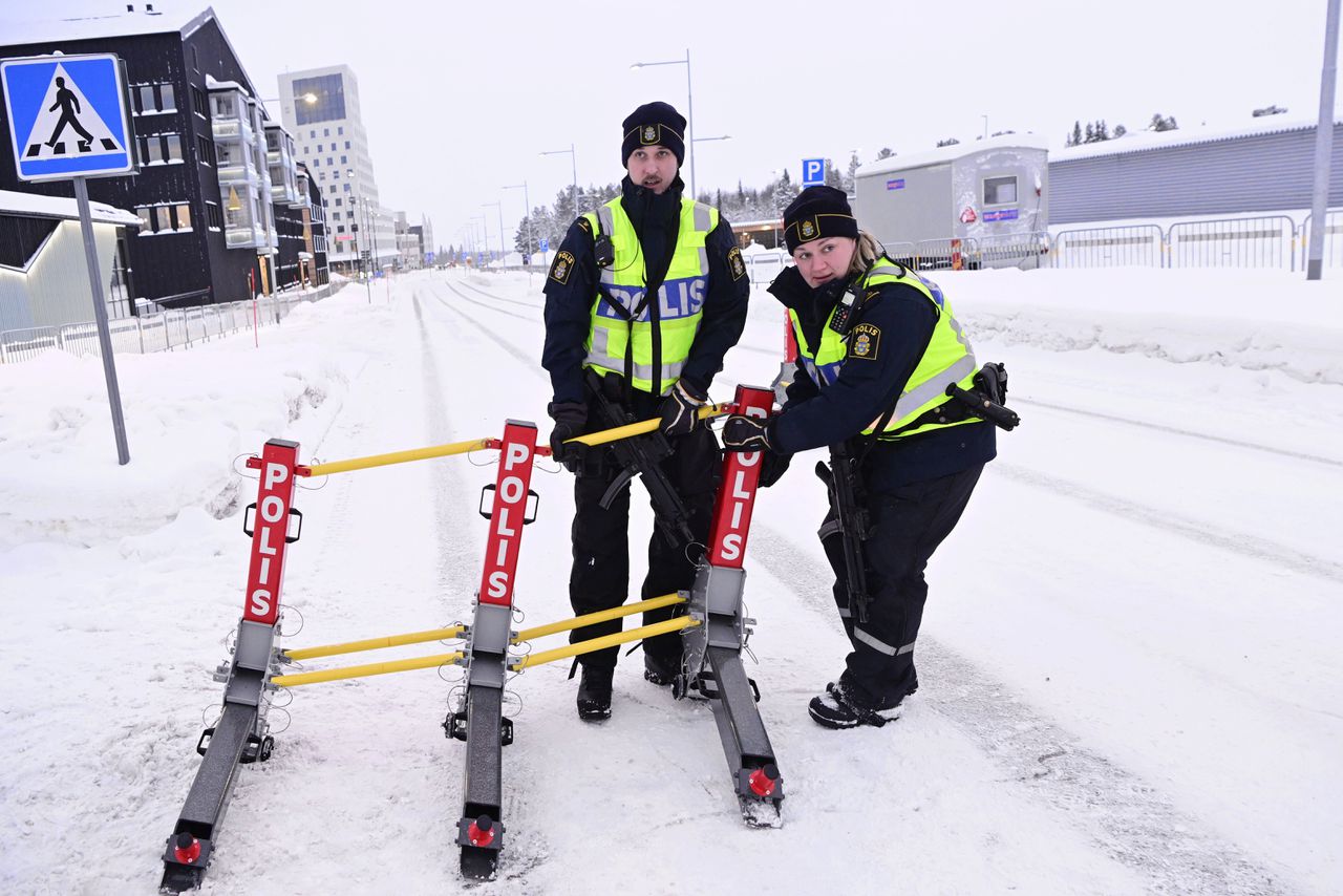 Politieagenten in Kiruna, Zweden, in januari 2023.