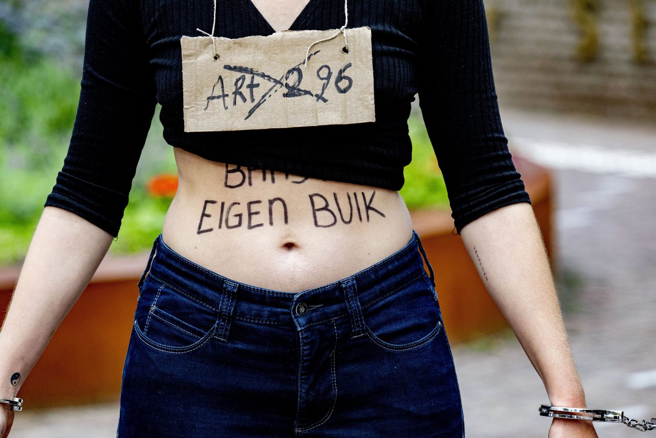Tegen de stroom in versoepelt Denemarken abortustermijn van 12 naar 18 weken 
