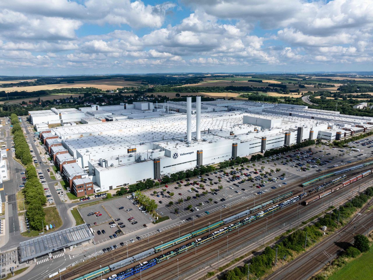 Volkswagen Factory in Zwickau Faces Closure Threat, Jeopardizing Regional Economy