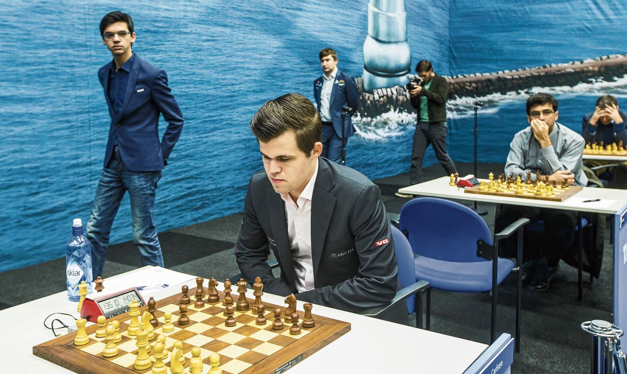 Alleen de komst van wereldkampioen Magnus Carlsen gaat bij ‘Tata Steel’ met privileges gepaard.