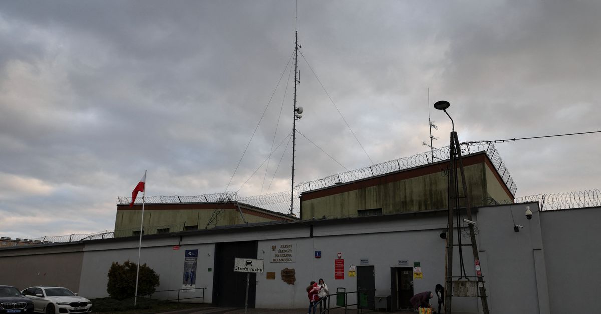 Archeoloog Aleksandr Boetjagin is zelf misschien wel het meest verbaasd dat hij nu in een Poolse cel zit