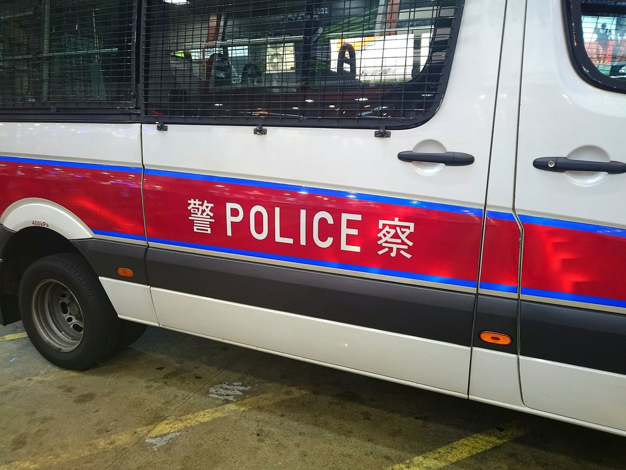 Automobilist China rijdt in op groep schoolkinderen, vijf doden 