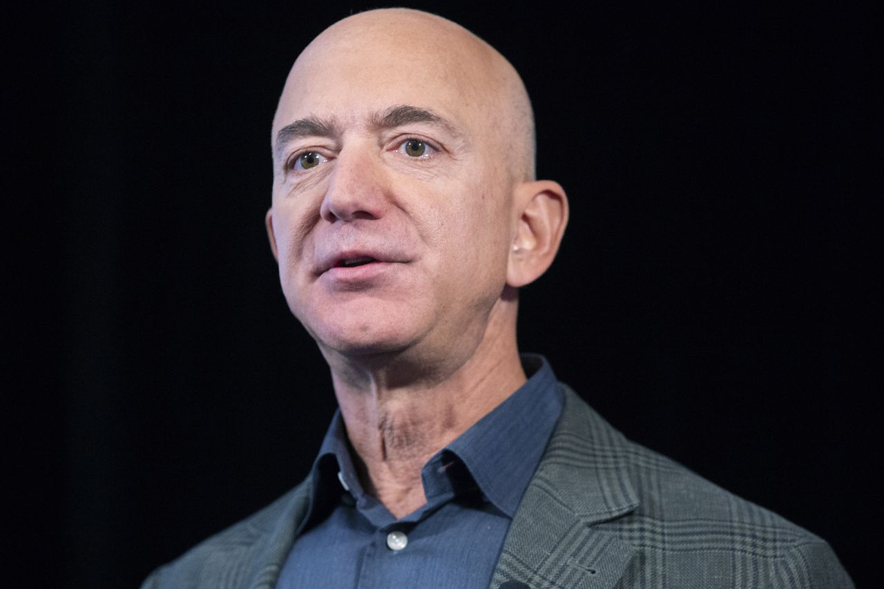 Topman Jeff Bezos van Amazon.
