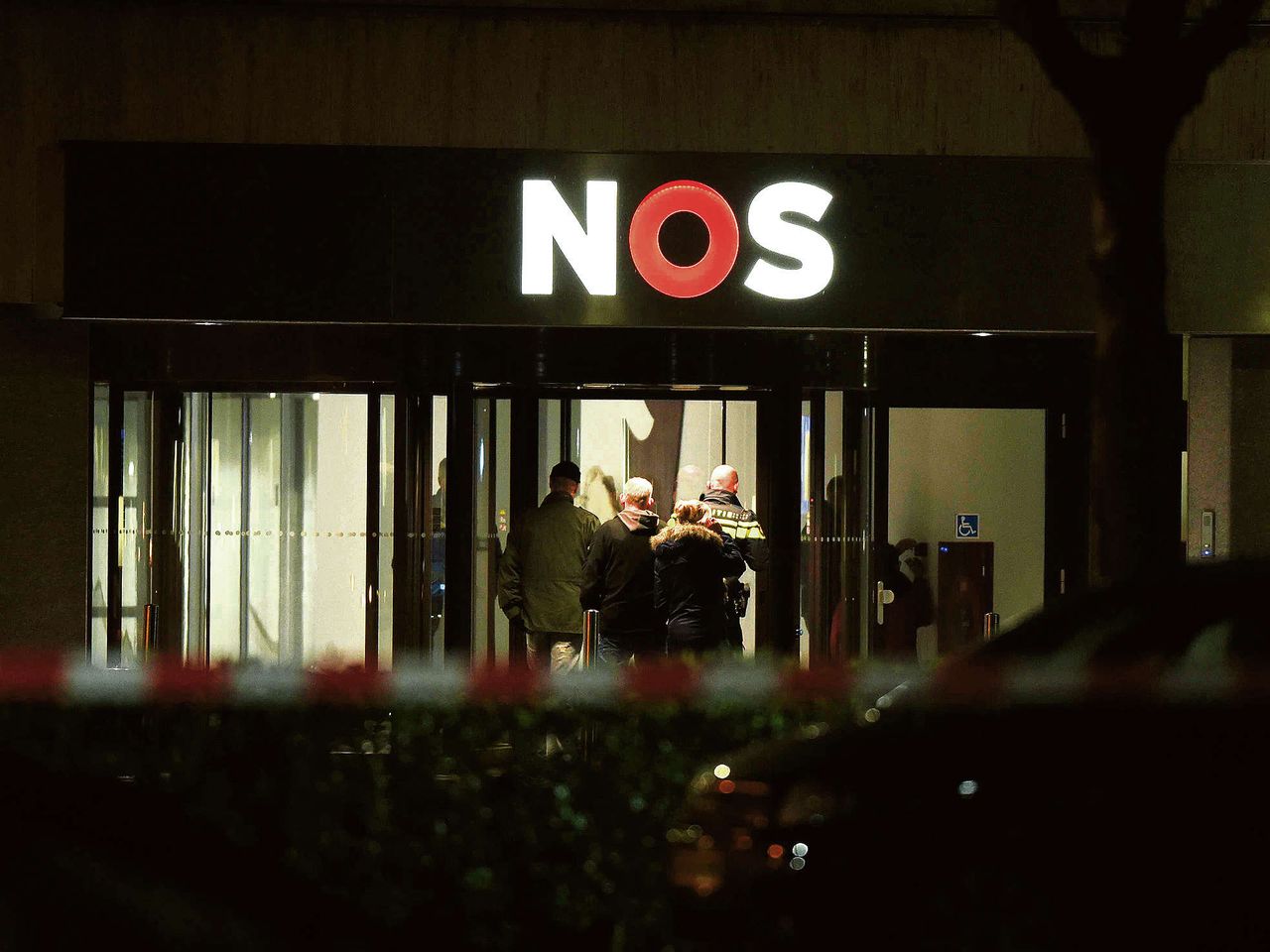 Waarom Zond De Nos Het Filmpje Uit Gelauff Legt Het Uit Nrc