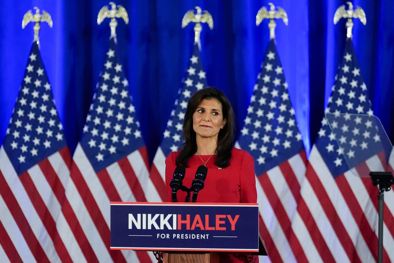 Nikki Haley verlaat de Republikeinse race, maar niet het politieke toneel 