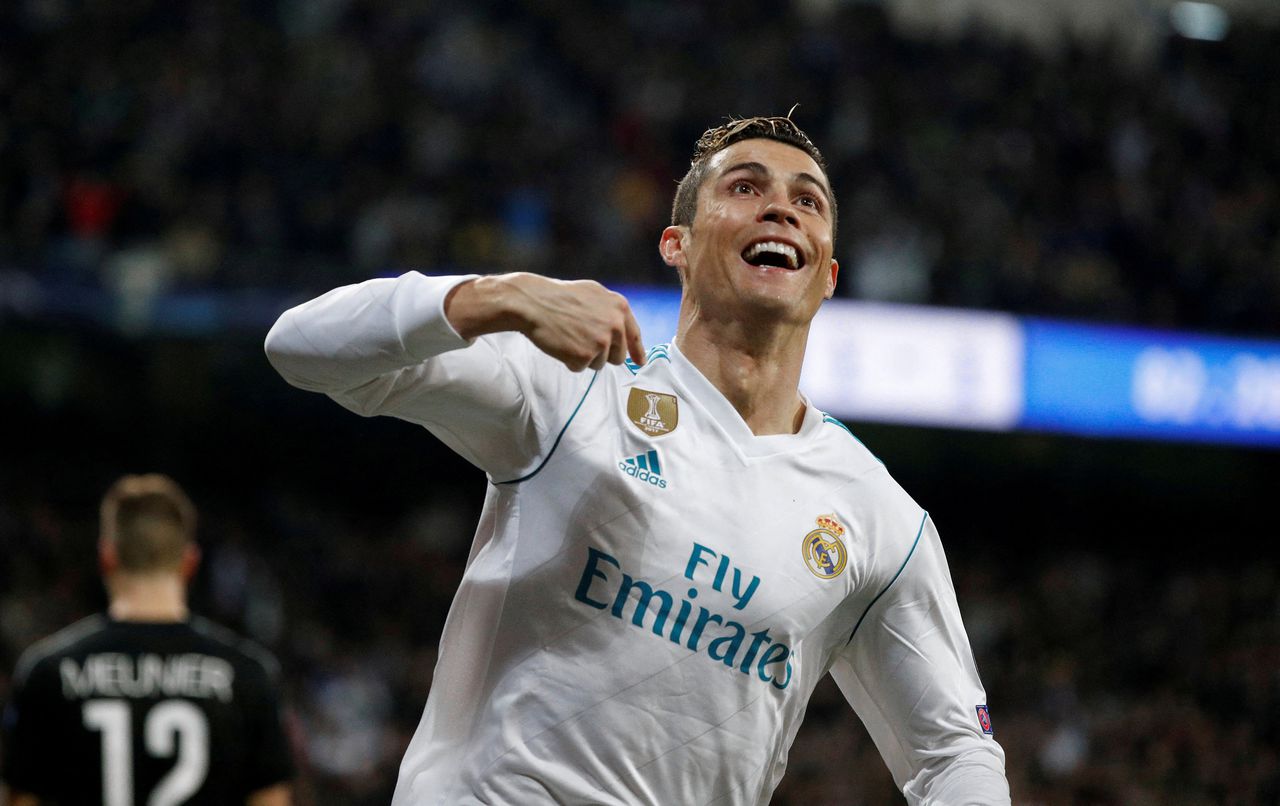 Cristiano Ronaldo tekent contract bij Saoedische club Al-Nassr 