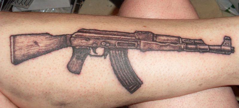 Тату автомат. Тату калаша