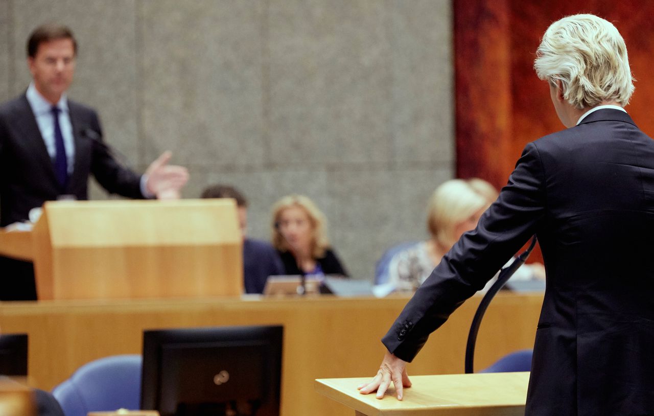Geert Wilders (PVV) in debat met premier Mark Rutte tijdens de Algemene Politieke Beschouwingen.
