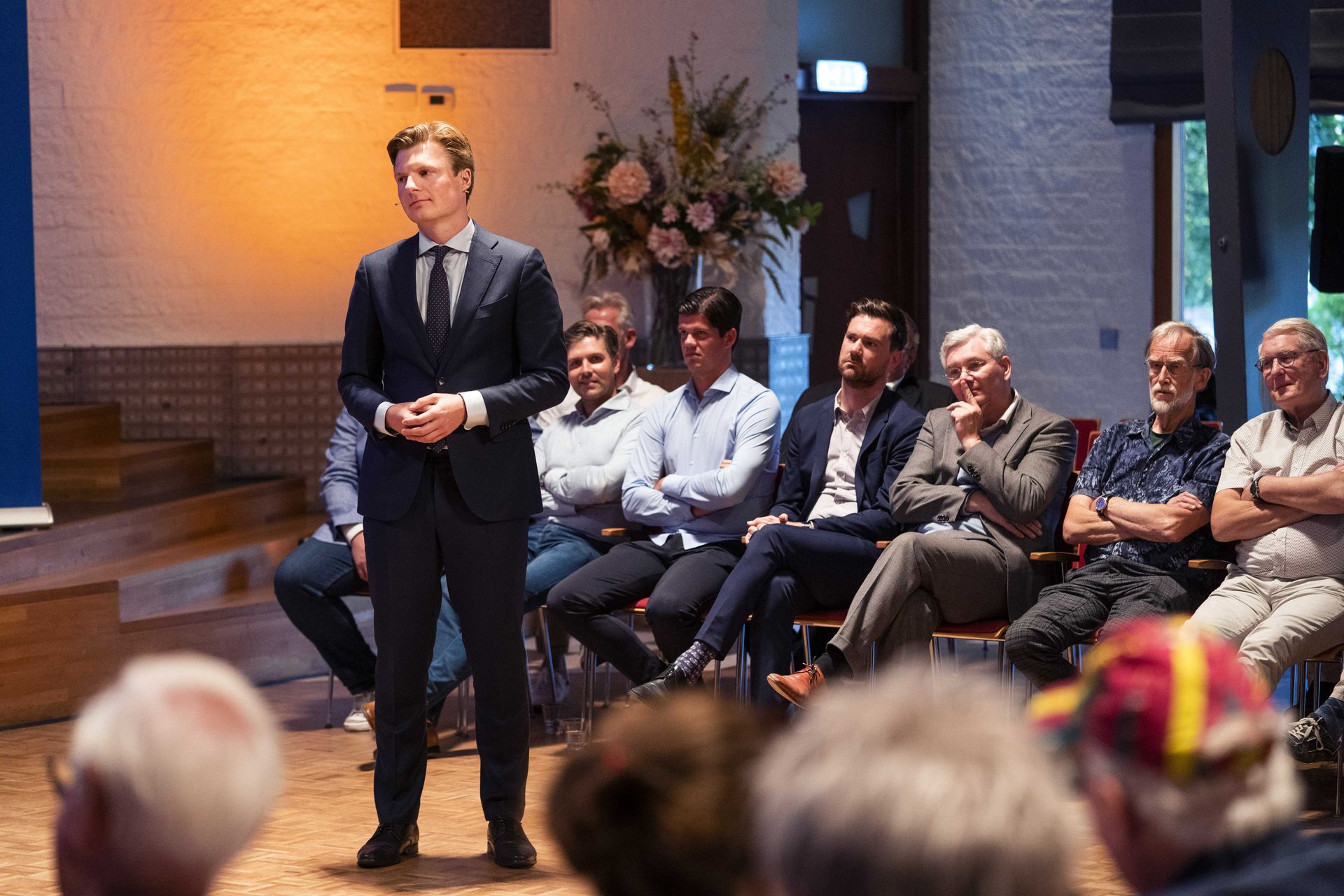 Veel kritiek tijdens de VVD-asielbijeenkomst: ‘Hij lult er meteen weer 