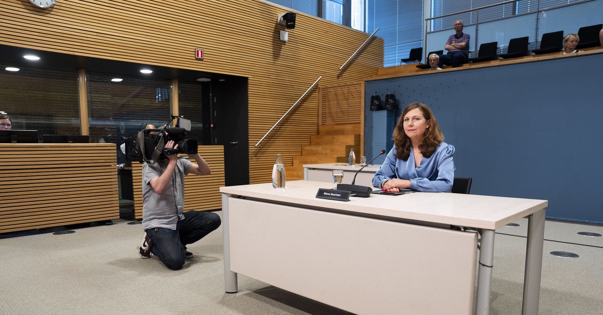 Bianca Buurman, hoogleraar acute ouderenzorg tijdens corona-enquête: ‘We hadden de verpleegkundigen niet voor driemaal zoveel IC-bedden’
