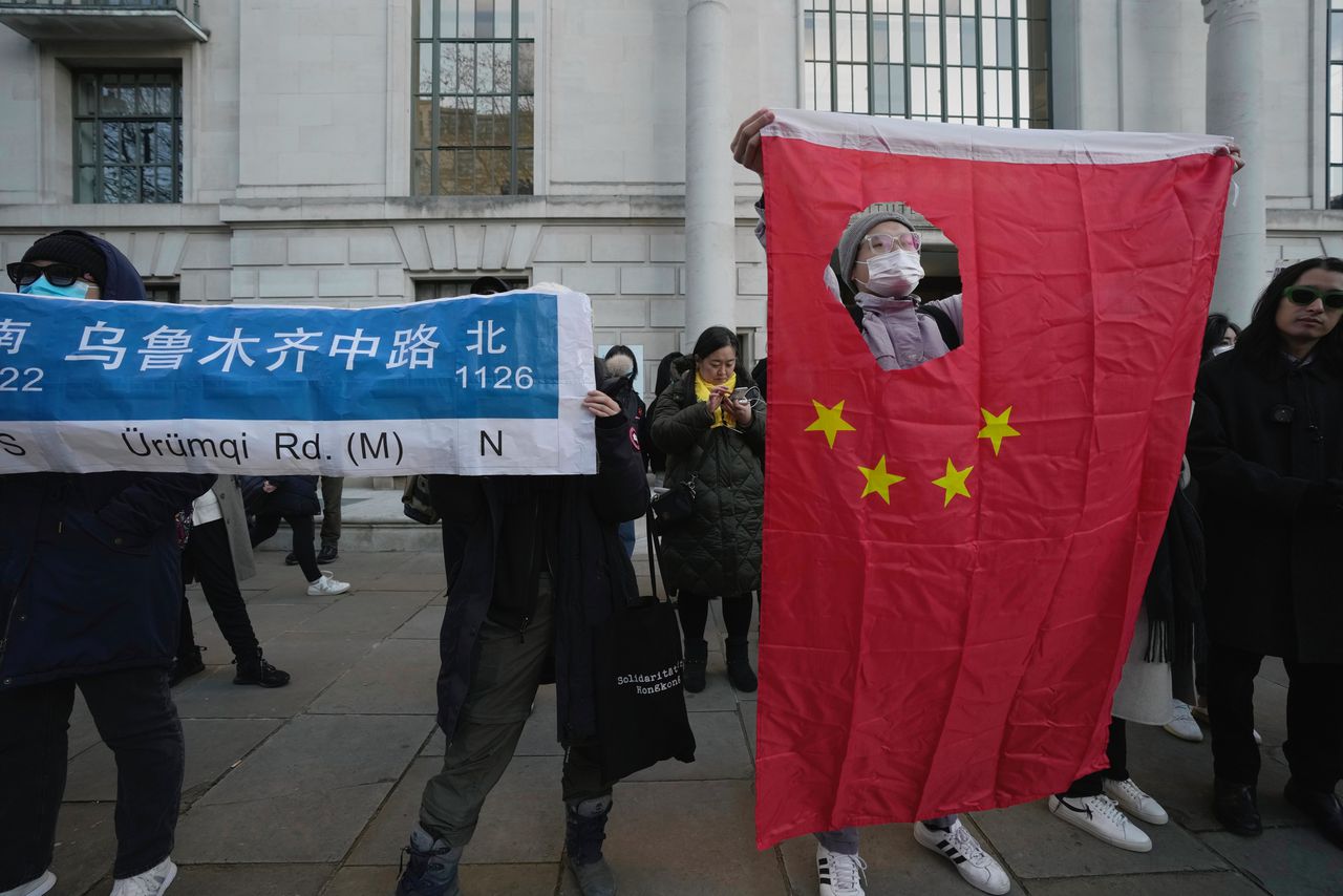 Chinese studenten worden ook op westerse universiteiten onder de duim gehouden, blijkt uit Amnesty-rapport 