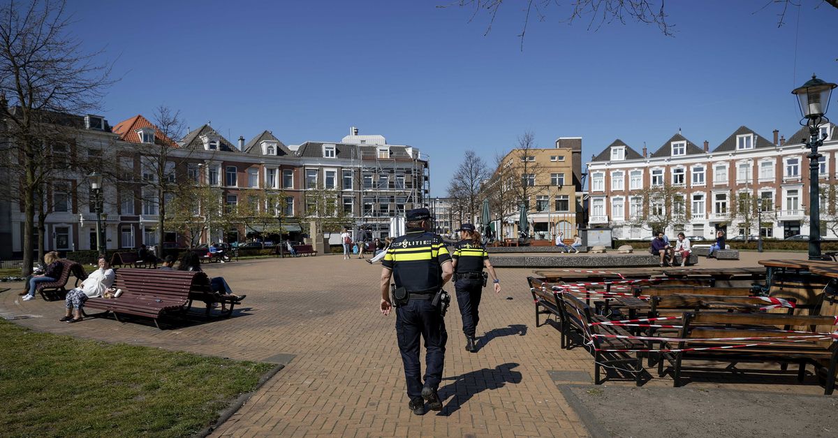 Wat is er op tegen dat zwervers/daklozen weer gewoon weer als 'verpleegden' in Veenhuizen worden ondergebracht. .