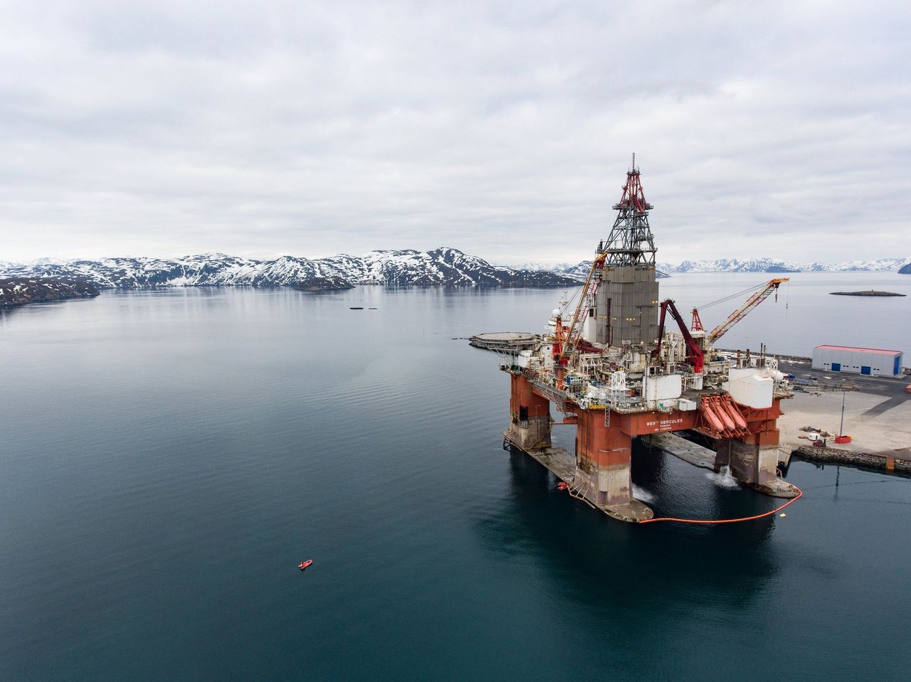 Na spraakmakende klimaatrechtszaken moet Noorwegen de milieurisico’s nu beter gaan verantwoorden 