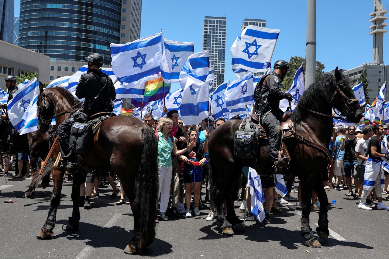 Protest in Tel Aviv ‘Soms snap ik niet wat ik nog in Israël doe’ NRC