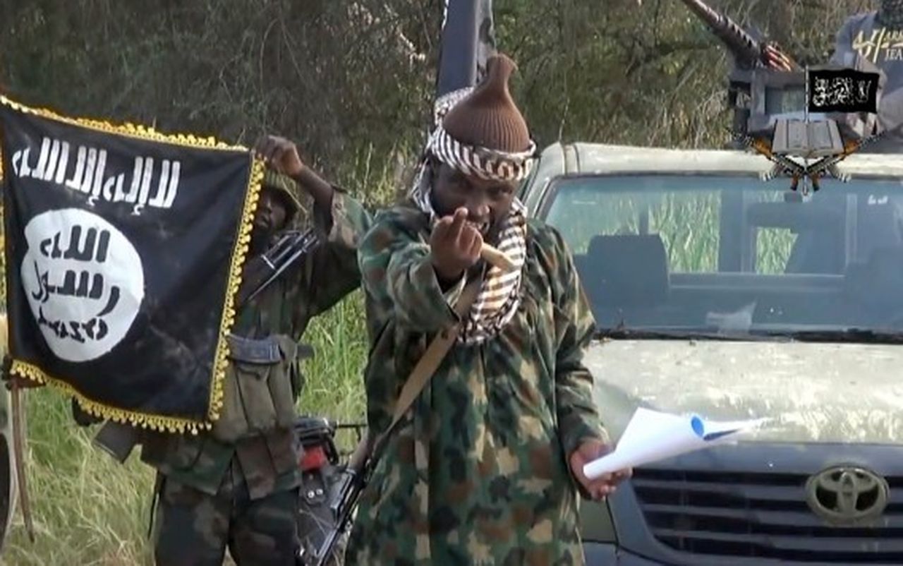 Een screenshot van Abubakar Shekau op archiefbeeld, de huidige leider van Boko Haram.