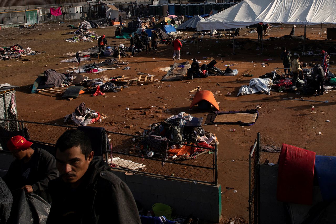 Tijuana sluit migrantenkamp bij grens VS vanwege slechte hygiëne 