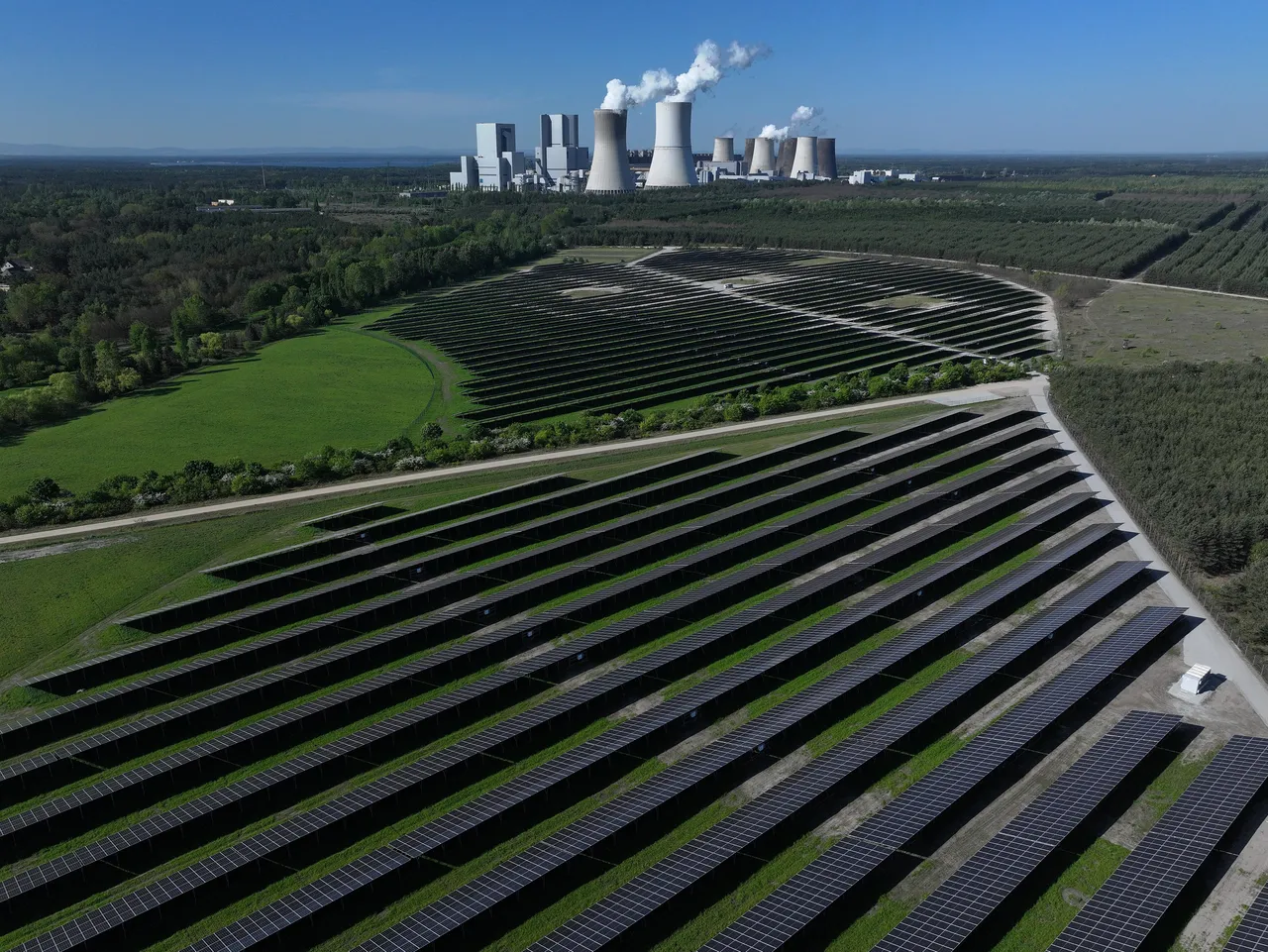 strategische-autonomie-hoeft-niet-groen-te-zijn-wordt-de-wereld-meer