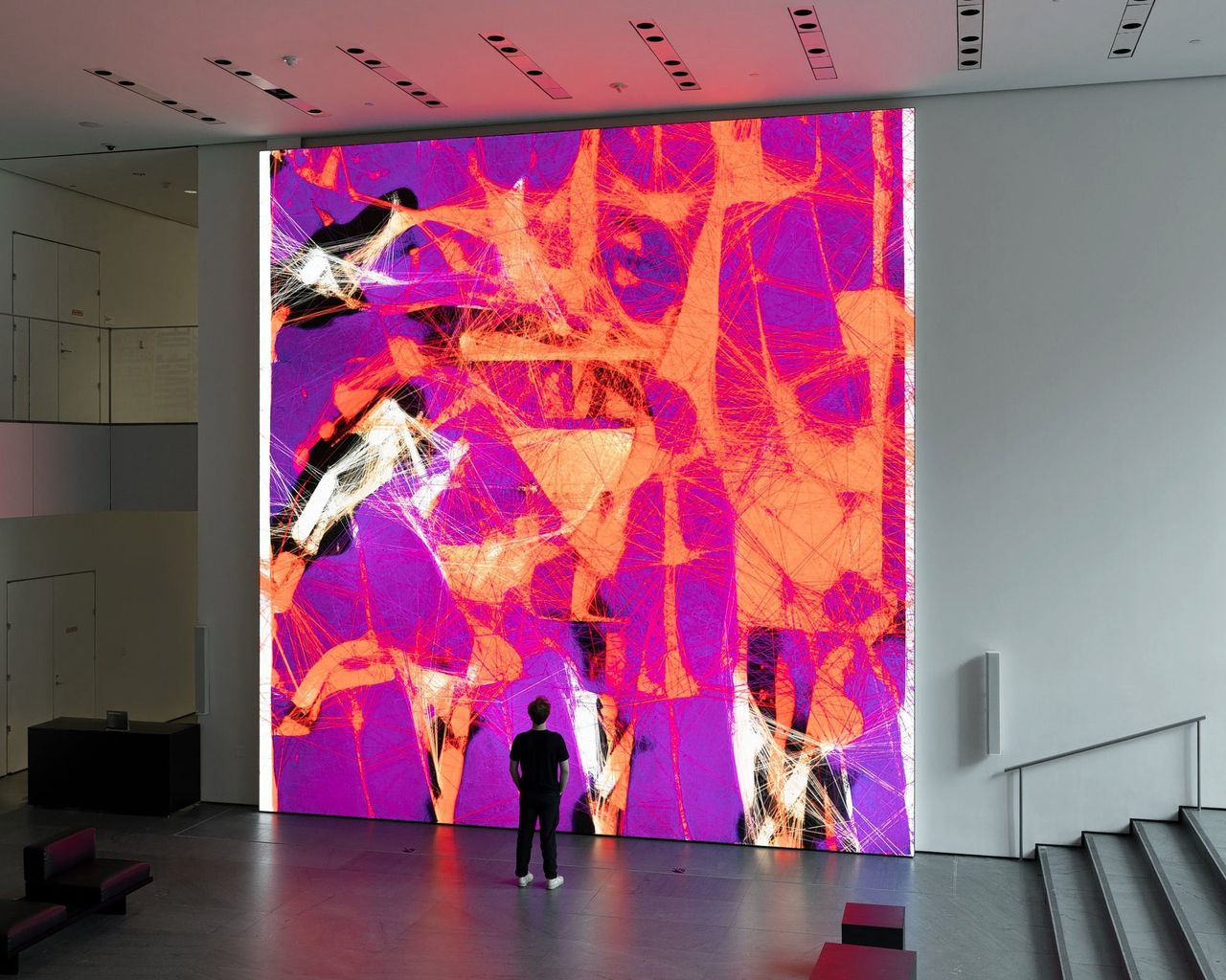 Video-installatie op Refik Anadols tentoonstelling ‘Unsupervised’ in het MoMA, New York (nog t/m 15 april).