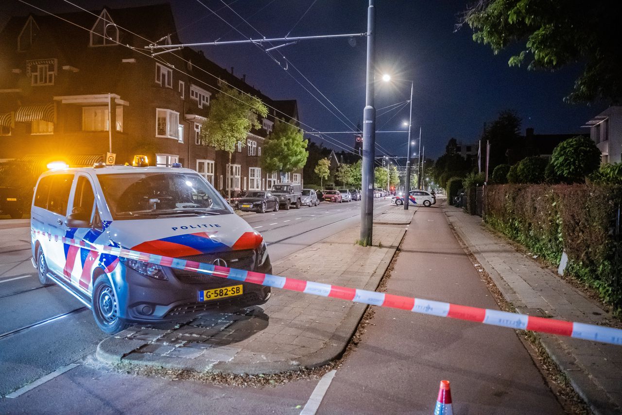 Een unicum: zeven agenten voor de strafrechter wegens dodelijke arrestatie man in Rotterdam