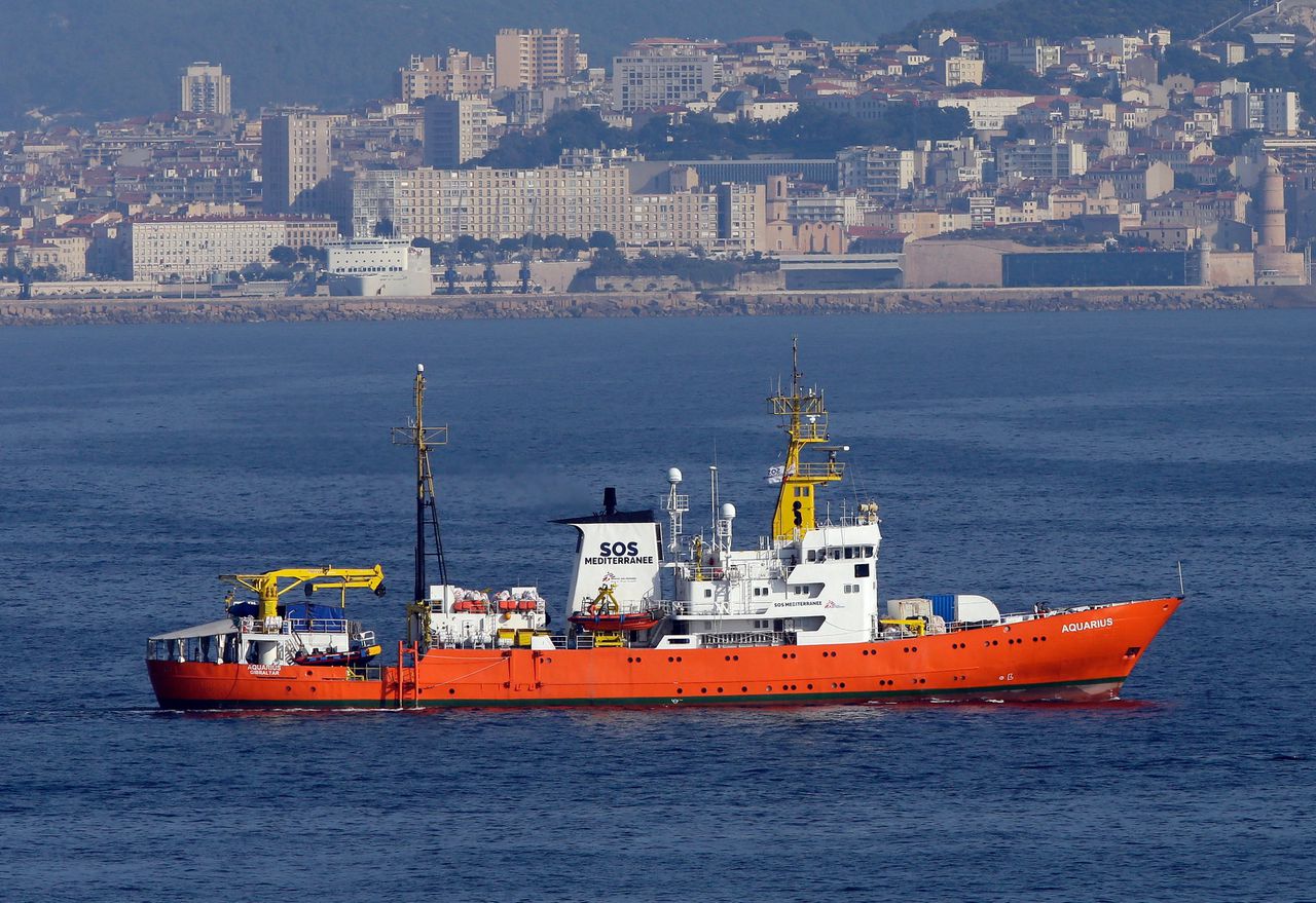 Migrantenschip Aquarius stopt met reddingsacties 