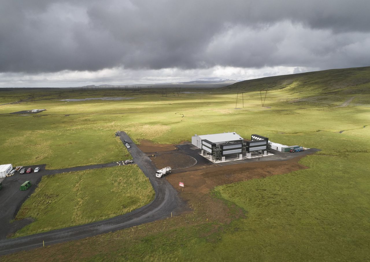In IJsland zuigt een fabriek CO₂ uit de lucht 