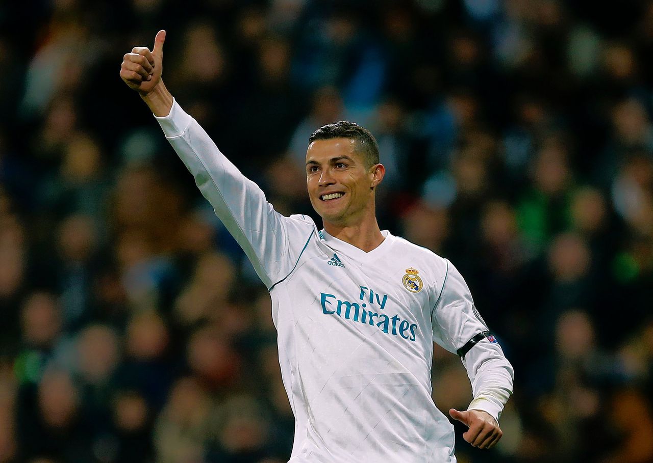 Ronaldo wint Gouden Bal voor vijfde keer NRC