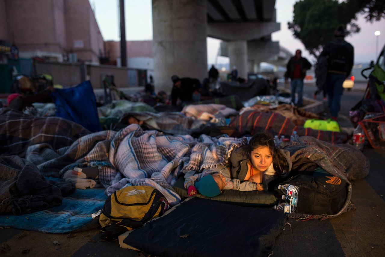 Grensstad Tijuana roept noodtoestand uit vanwege migrantenkaravaan 