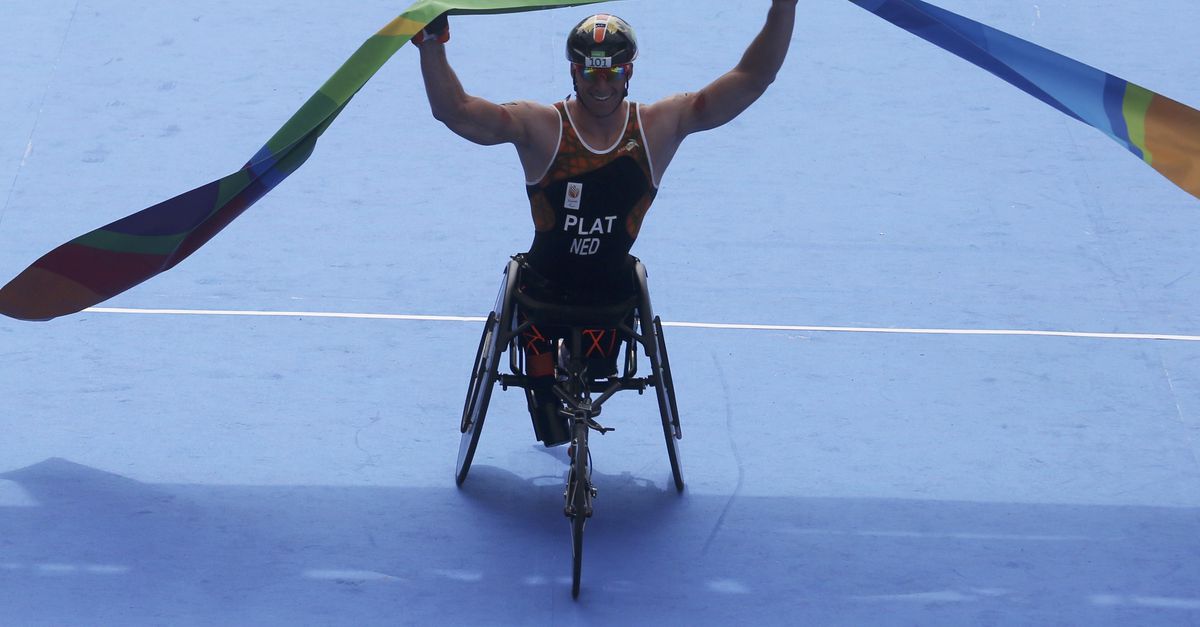 Goud voor triatleet Jetze Plat in Rio - nrc.nl