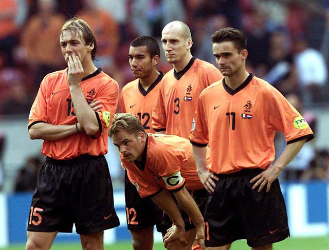 Ek 2000 Nederland - Het Nederlandse Team Speelt Nu Voor De Eerste Keer In Italie In Een Oefenwedstrijd : Bekijk tweets over #ek2000 op twitter.