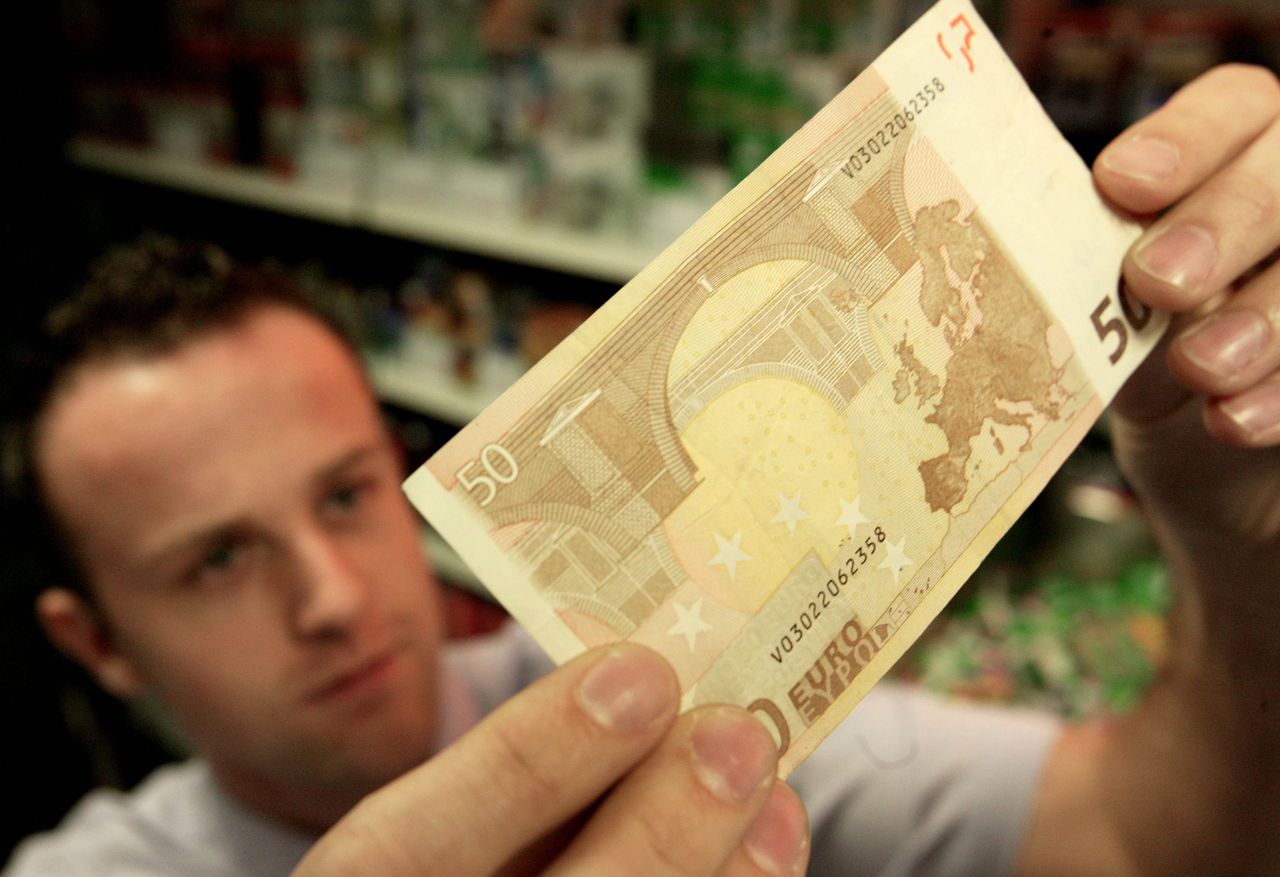 Hoeveel Kosten Die Valse Bankbiljetten Ons NRC