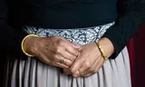 De foto’s bij dit artikel zijn onderdeel van het afstudeerproject  ‘Wanneer we opgroeien’ van Kevita Junior, over de Hindostaanse cultuur.