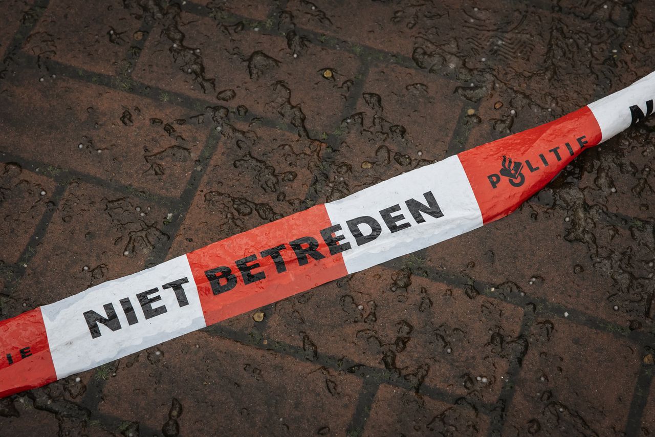 Nadat jongeren filmpjes van suïcides deelden, is de vraag: moet het delen van beelden van slachtoffers strafbaar worden? 