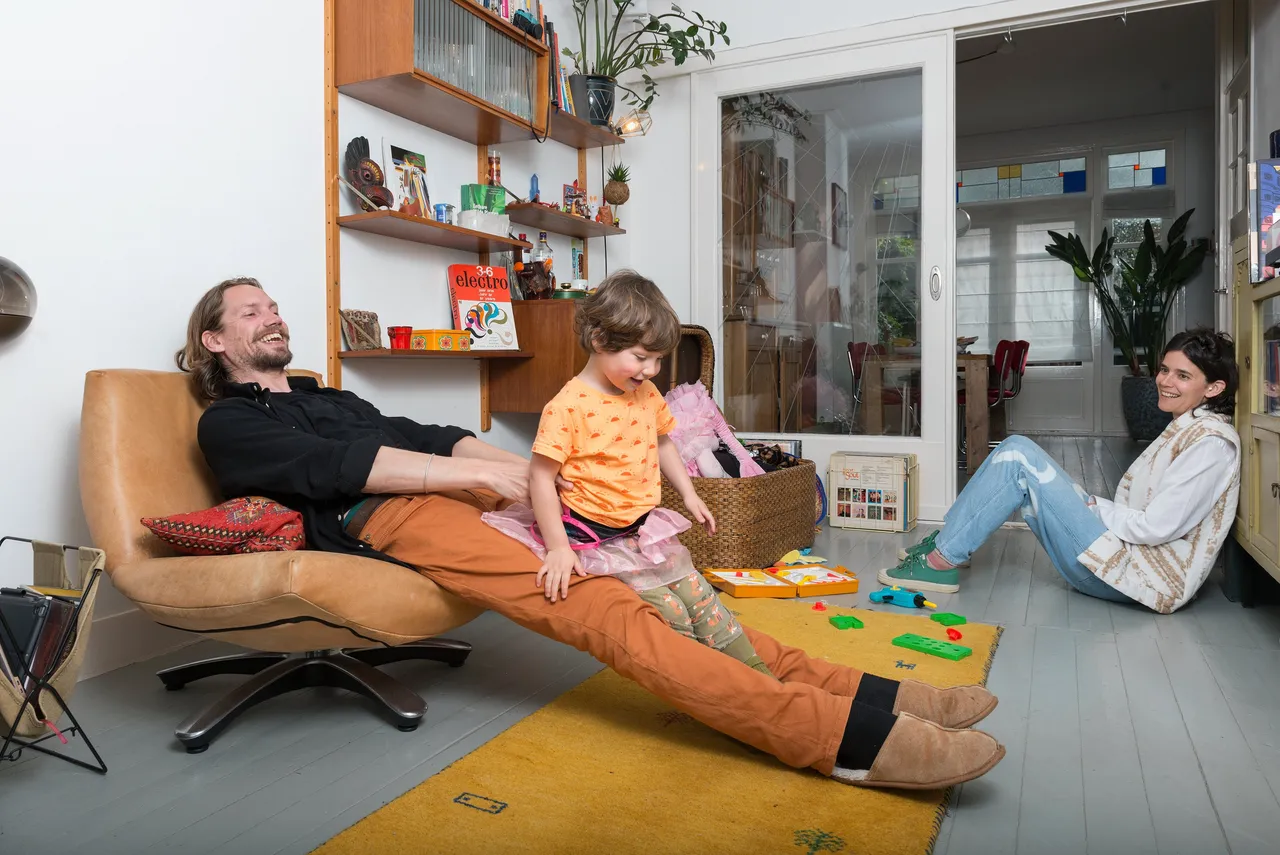 ‘We vragen ons steeds vaker af waarom we nog twee huizen hebben’ - NRC
