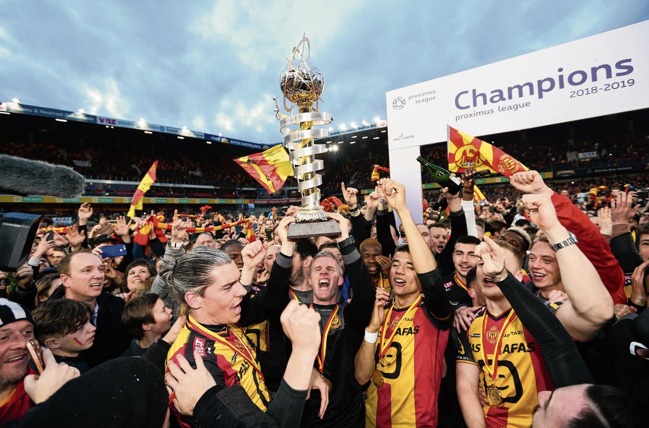 In maart werd KV Mechelen kampioen in de klasse 1B (tweede profniveau), na een beslissingswedstrijd tegen Beerschot.